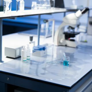 esd-bänkskydd-5mm-för-tekniska-och-naturvetenskapliga-miljöer